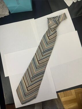 Vintage Guy Laroche Striped silk necktie